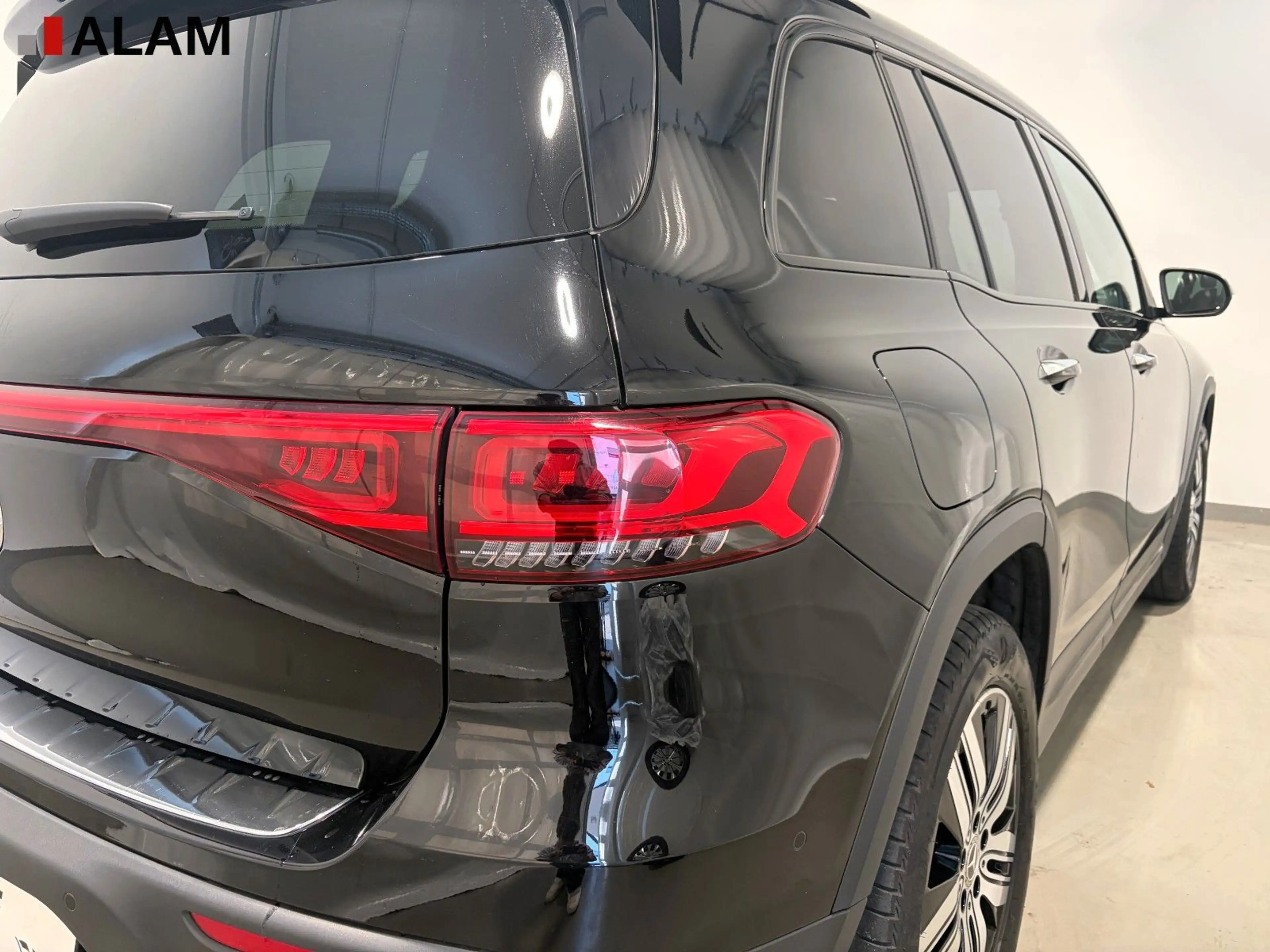 Mercedes-Benz EQB 250 Distr. 7 Sitzer LED HUD Night-Paket 360 — photo 10