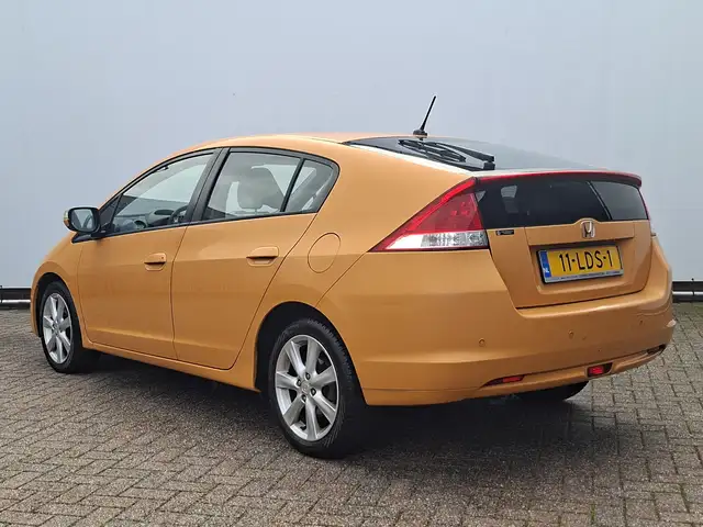 Honda Insight view 2