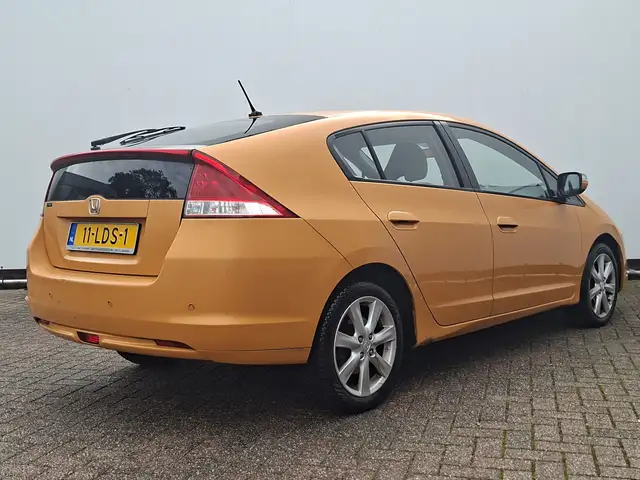 Honda Insight view 9