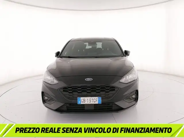 Ford Focus view 5