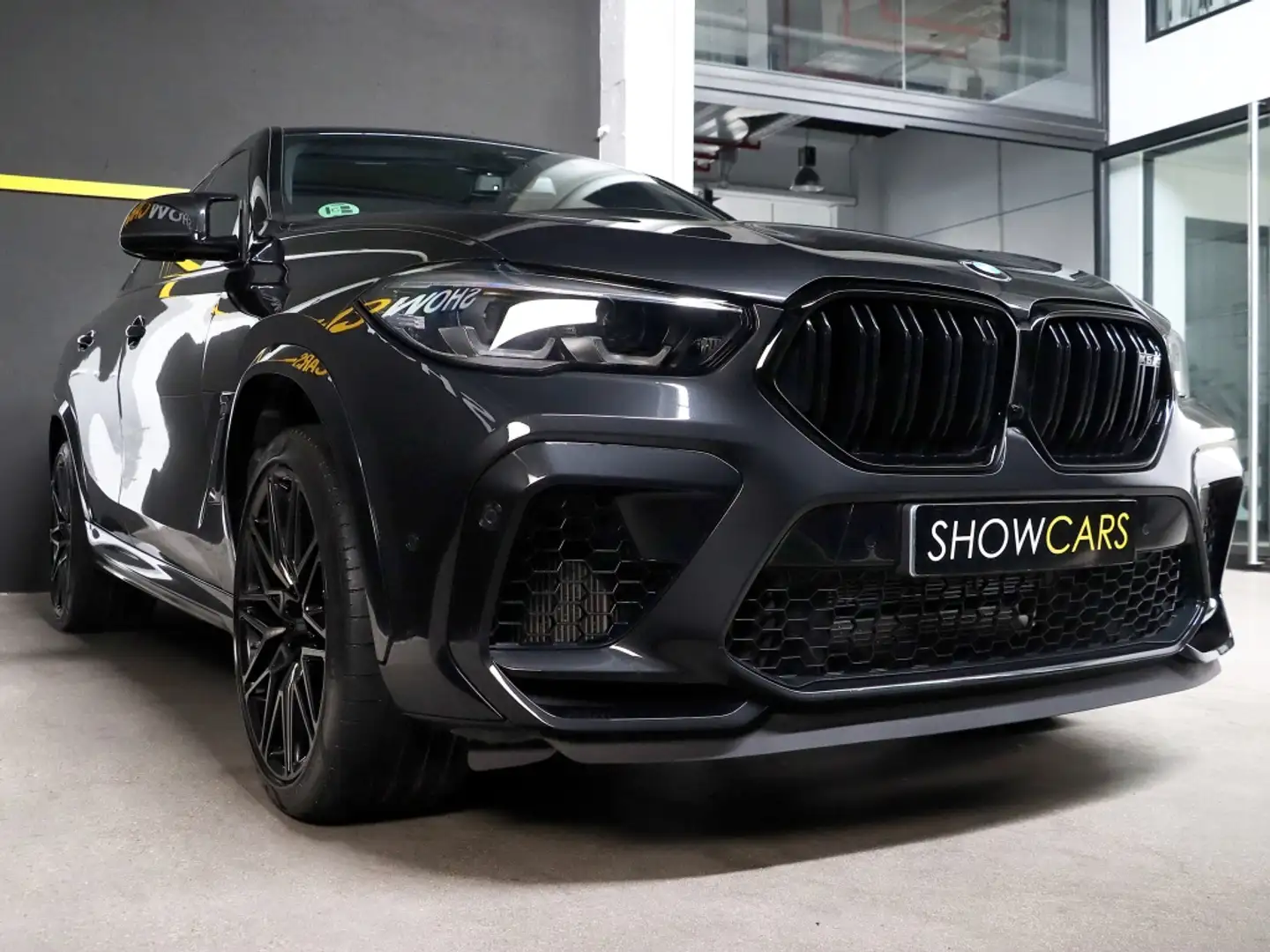 BMW X6 M Competition Fekete - 2
