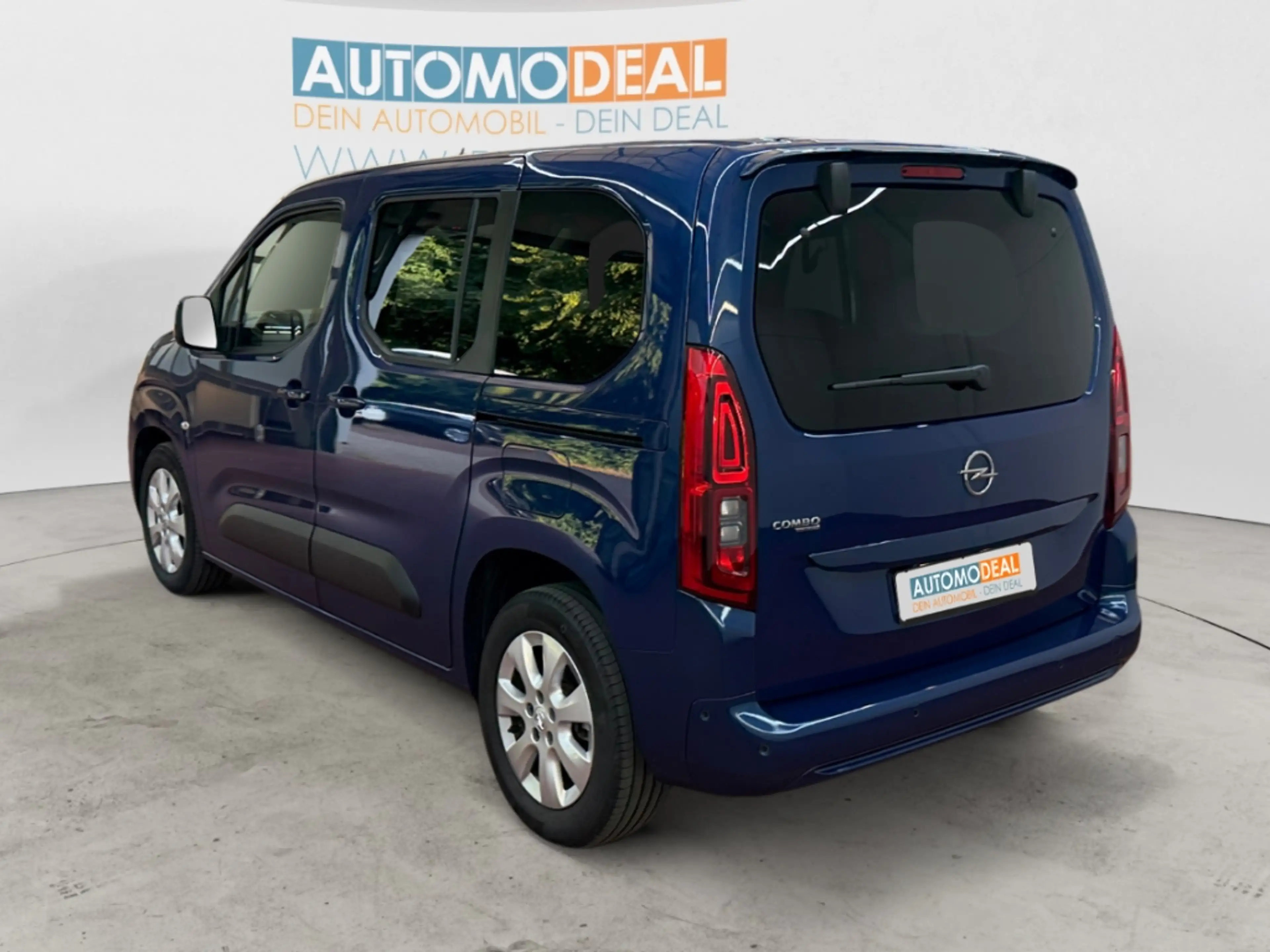 Opel Combo Life Elegance AUTOMATIK NAV PANODACH KAMERA SITZ.HZG TE — photo 7