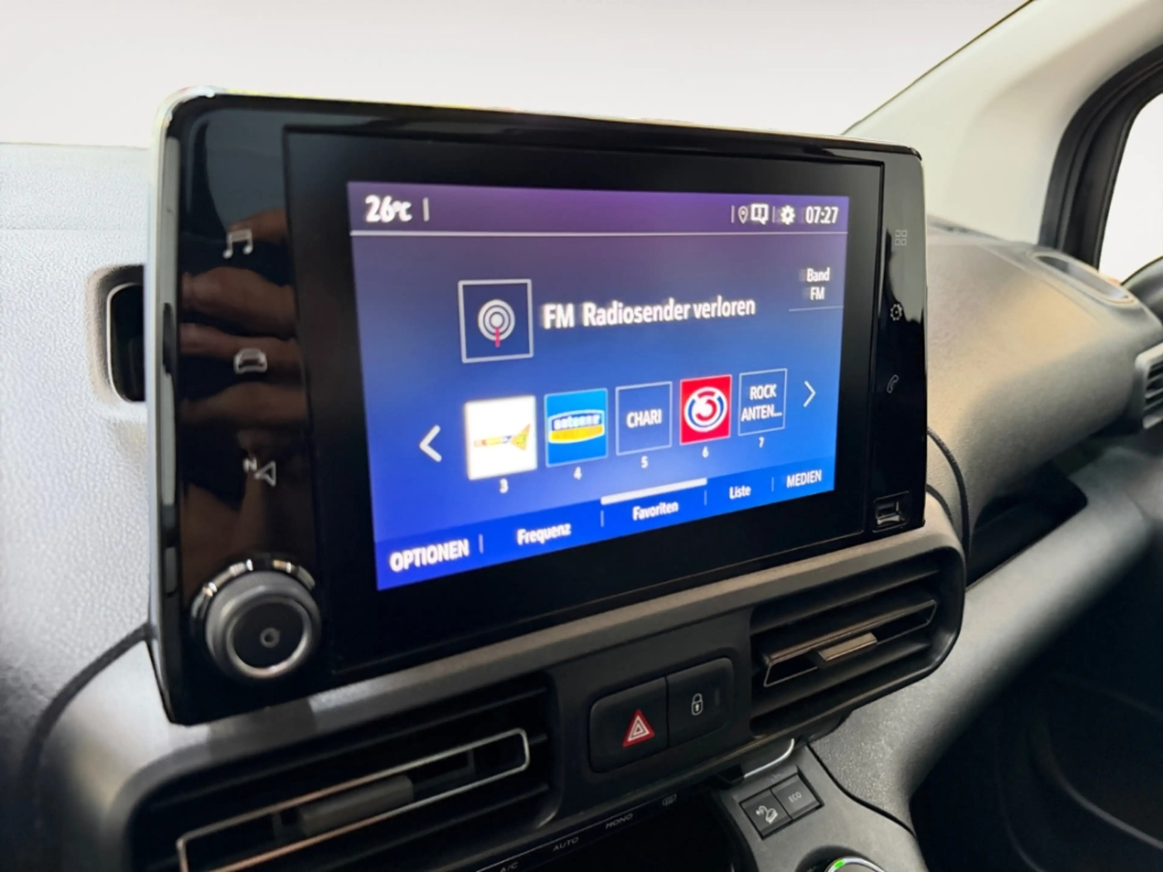 Opel Combo Life Elegance AUTOMATIK NAV PANODACH KAMERA SITZ.HZG TE — photo 10