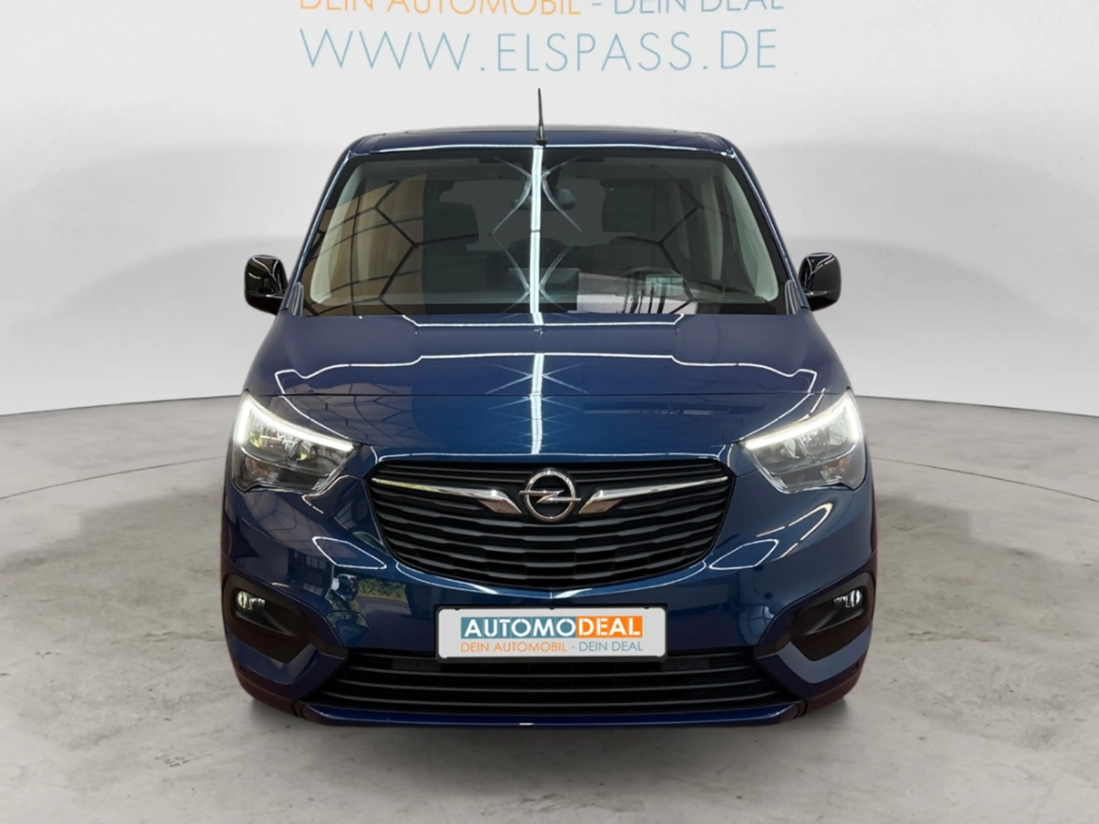 Opel Combo Life Elegance AUTOMATIK NAV PANODACH KAMERA SITZ.HZG TE — photo 3