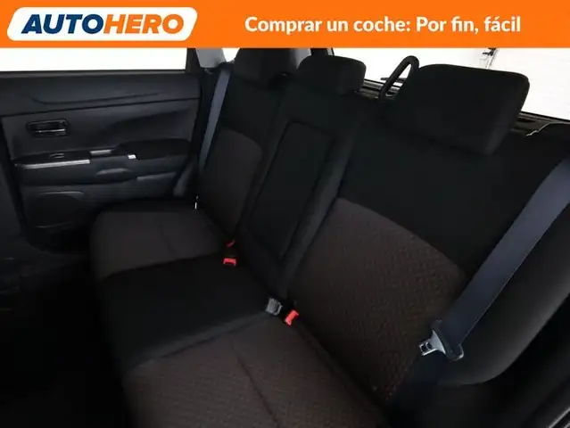 Mitsubishi Asx view 15