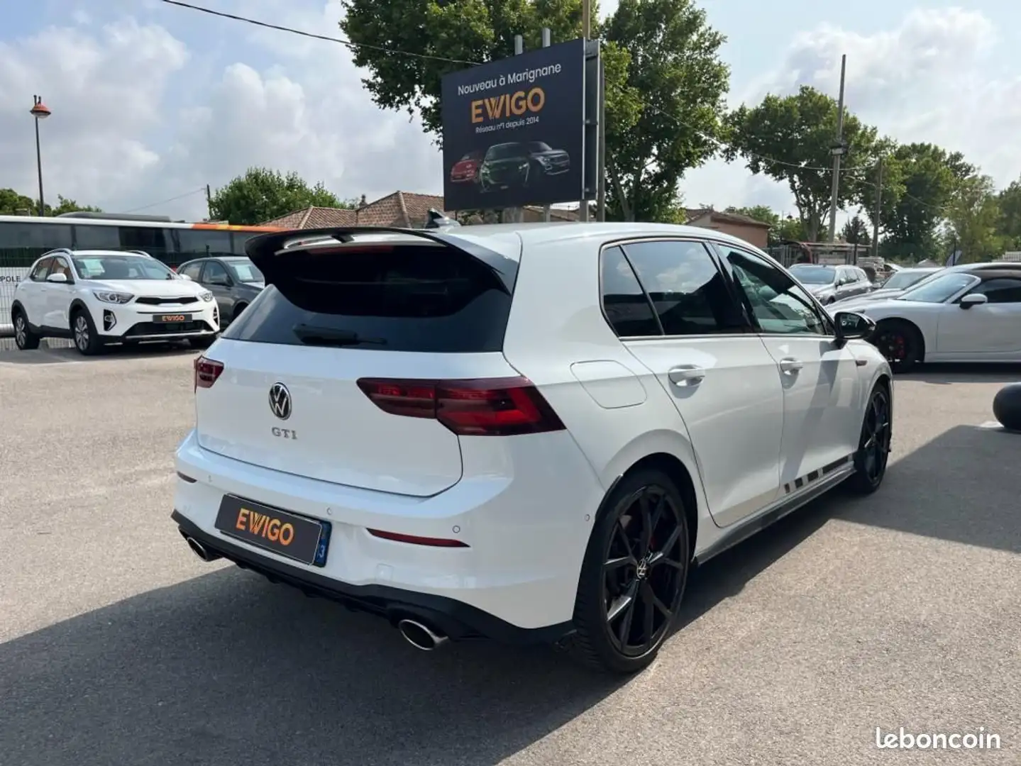 Volkswagen Golf VIII 2.0 TSI 300CH GTI CLUBSPORT DSG7 Blanc - 2