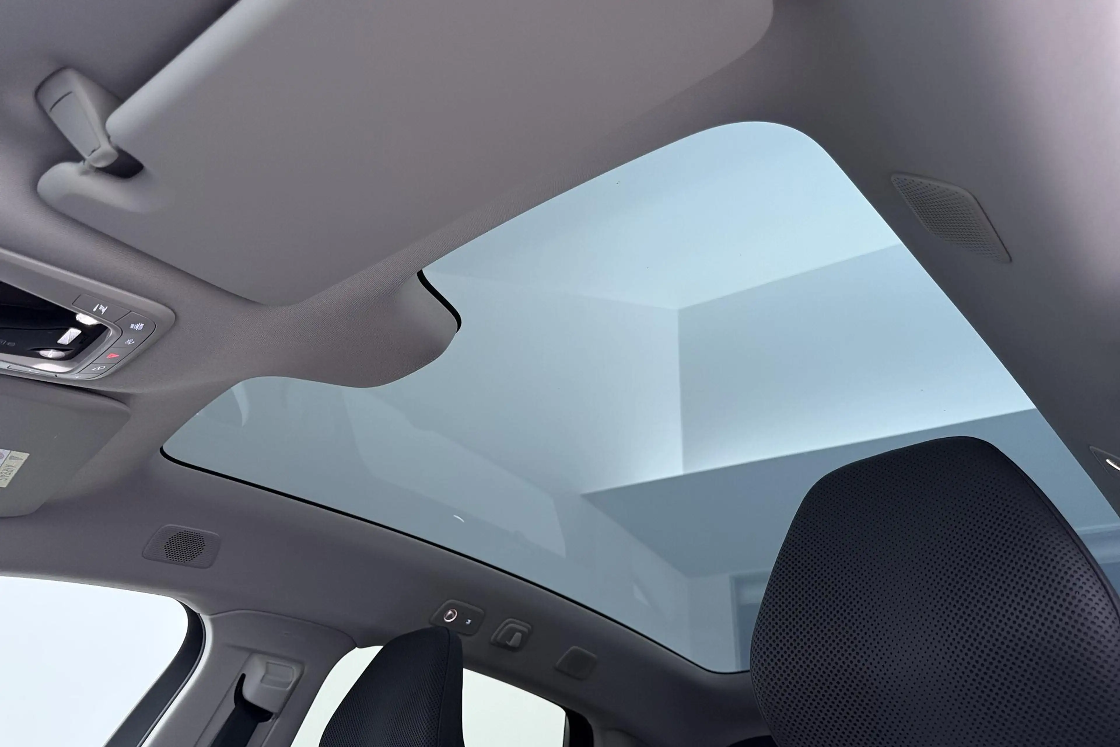 Volvo ES90 Single Motor Extended Range Ultra 92 kWh | FACELIF — photo 11