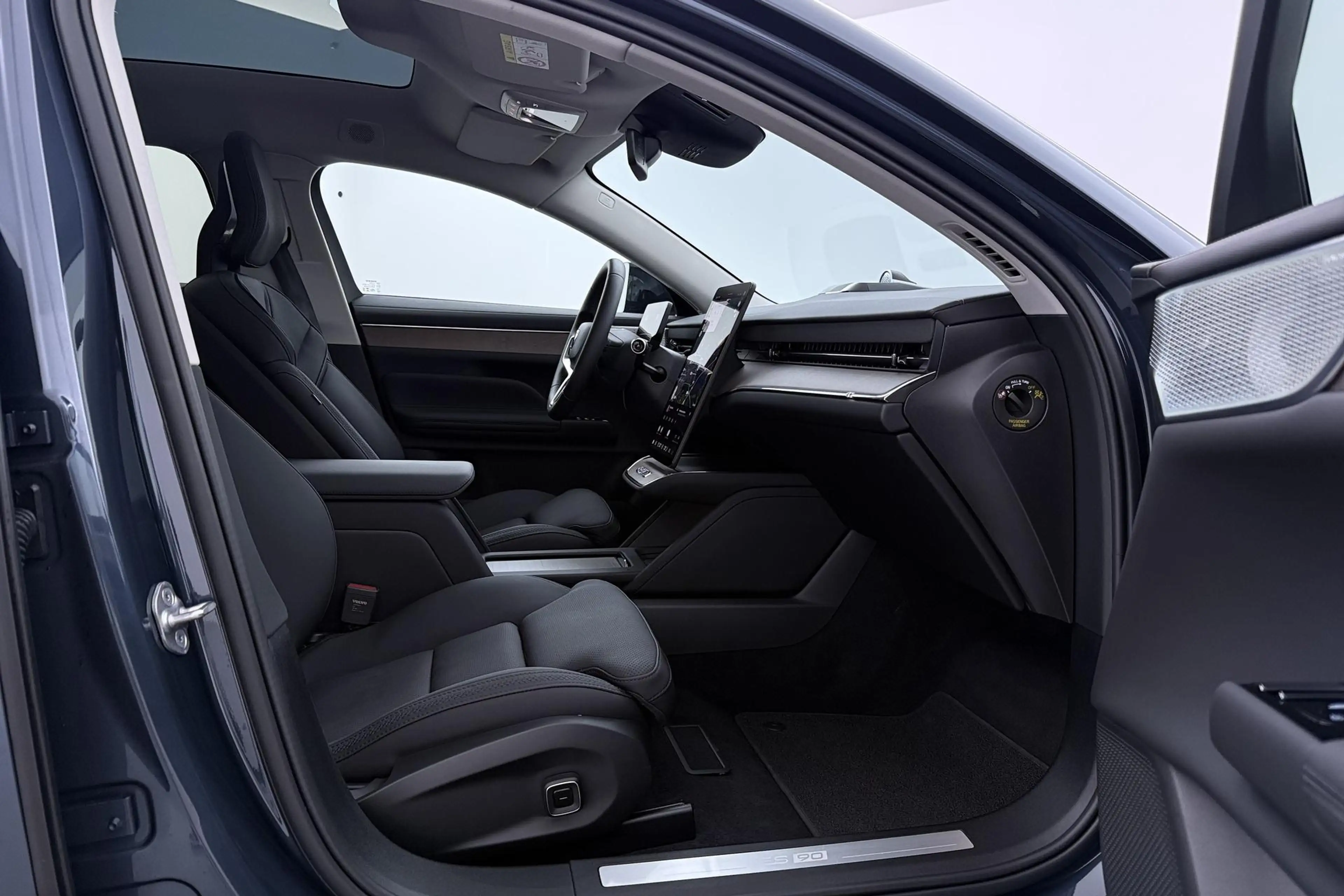 Volvo ES90 Single Motor Extended Range Ultra 92 kWh | FACELIF — photo 5