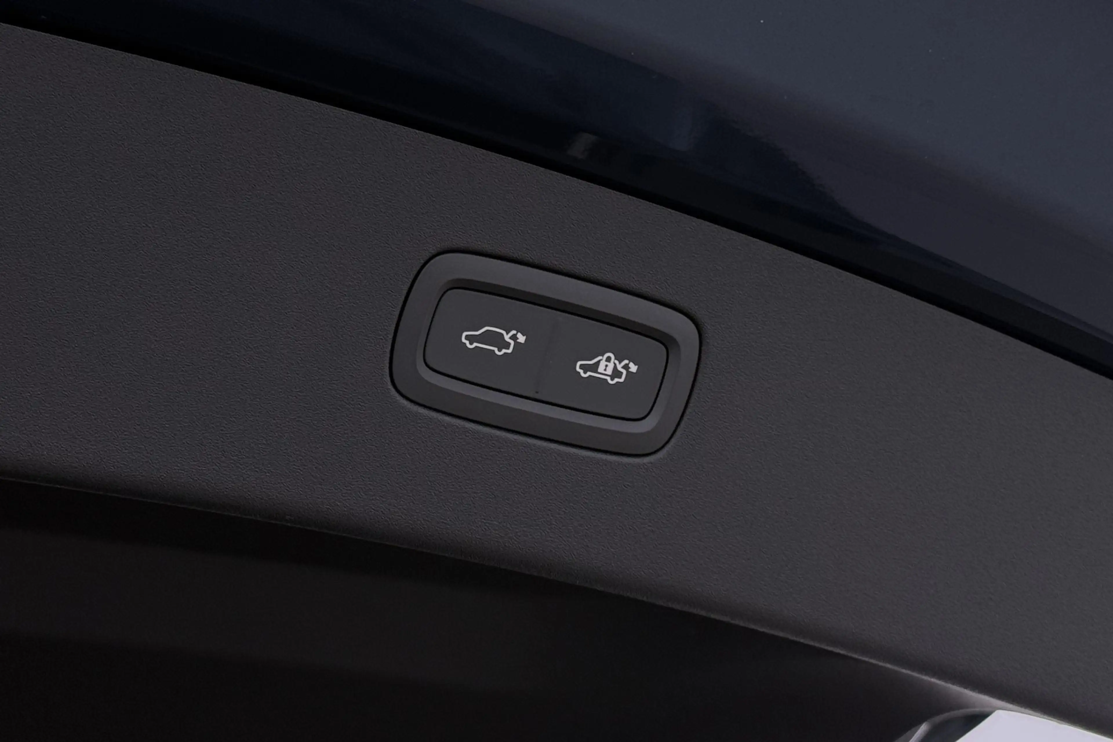 Volvo ES90 Single Motor Extended Range Ultra 92 kWh | FACELIF — photo 46
