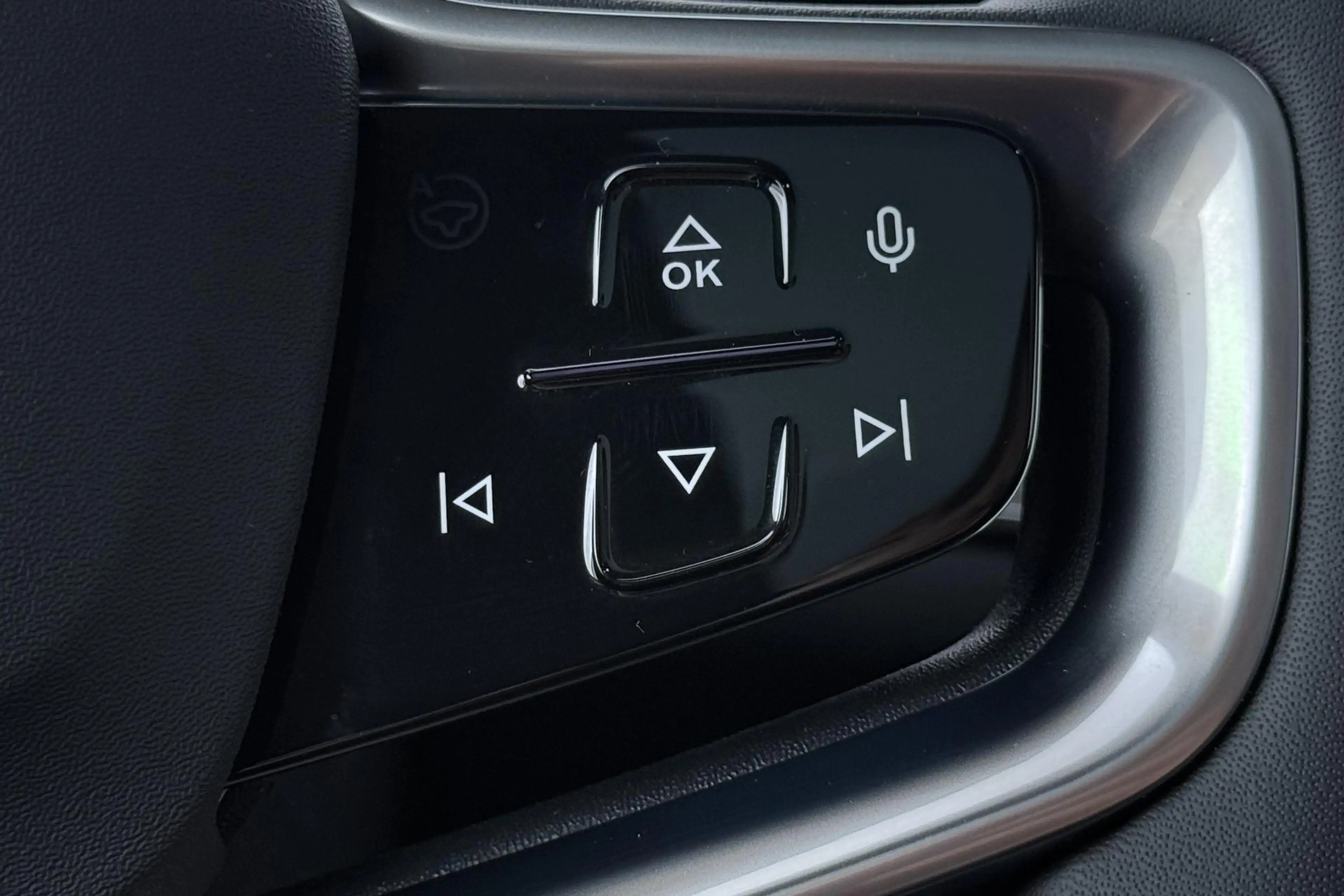 Volvo ES90 Single Motor Extended Range Ultra 92 kWh | FACELIF — photo 36