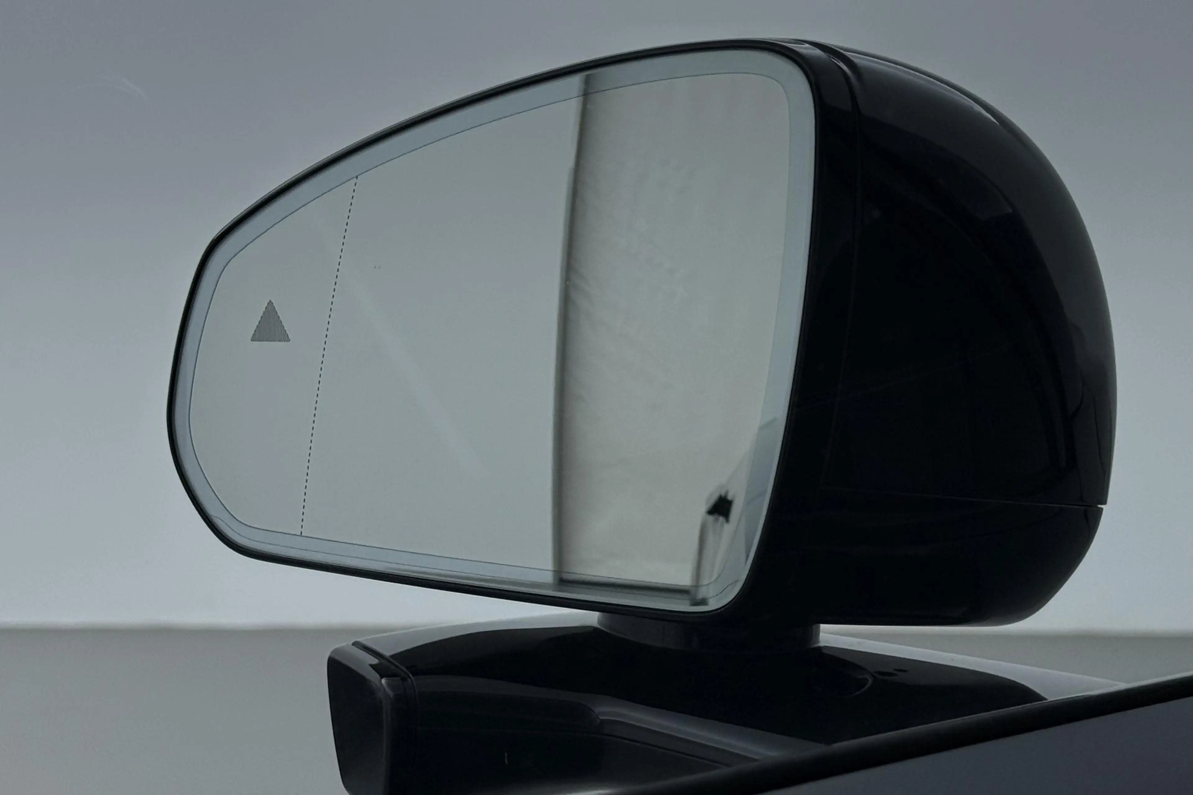 Volvo ES90 Single Motor Extended Range Ultra 92 kWh | FACELIF — photo 39