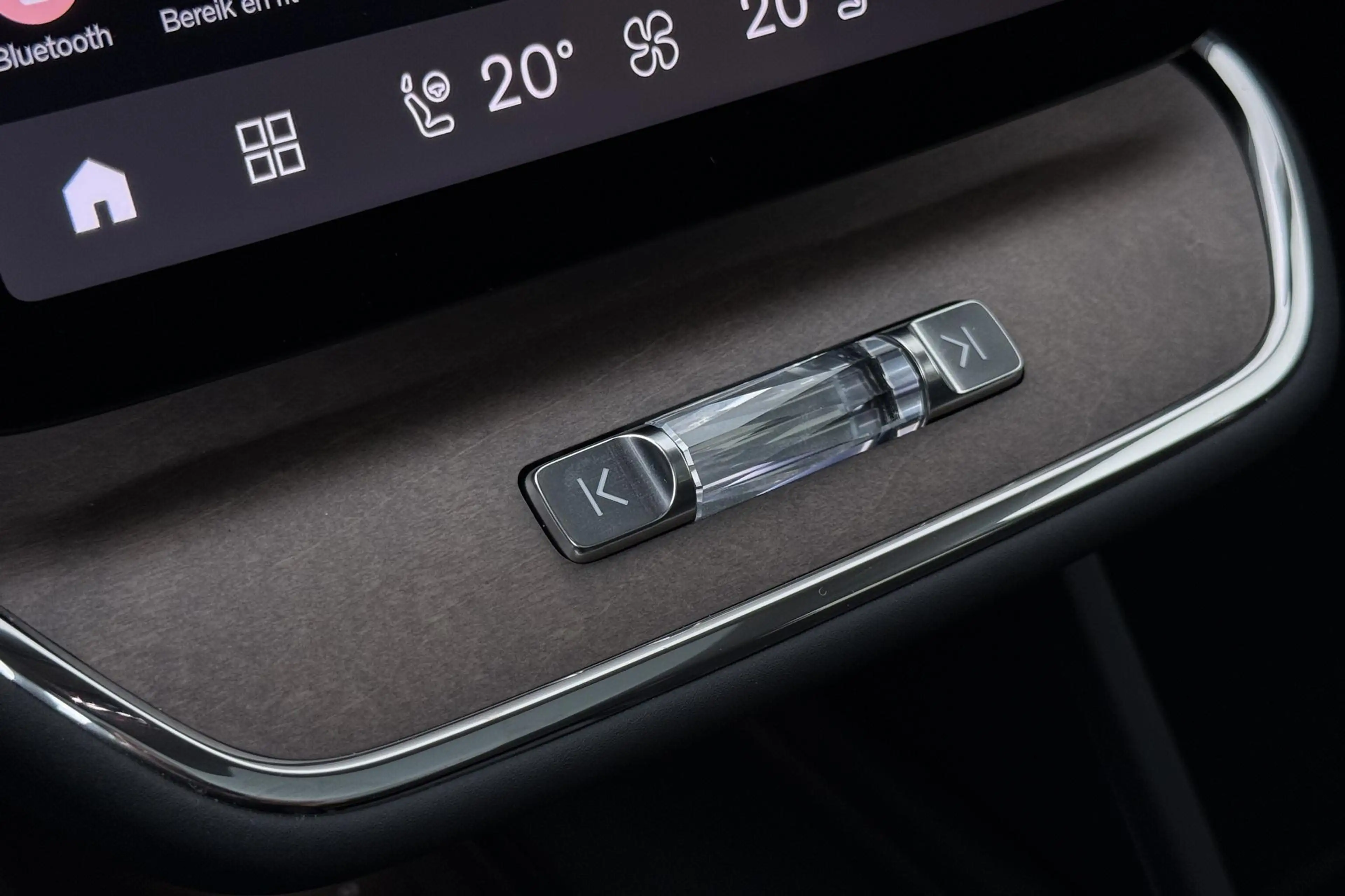 Volvo ES90 Single Motor Extended Range Ultra 92 kWh | FACELIF — photo 34