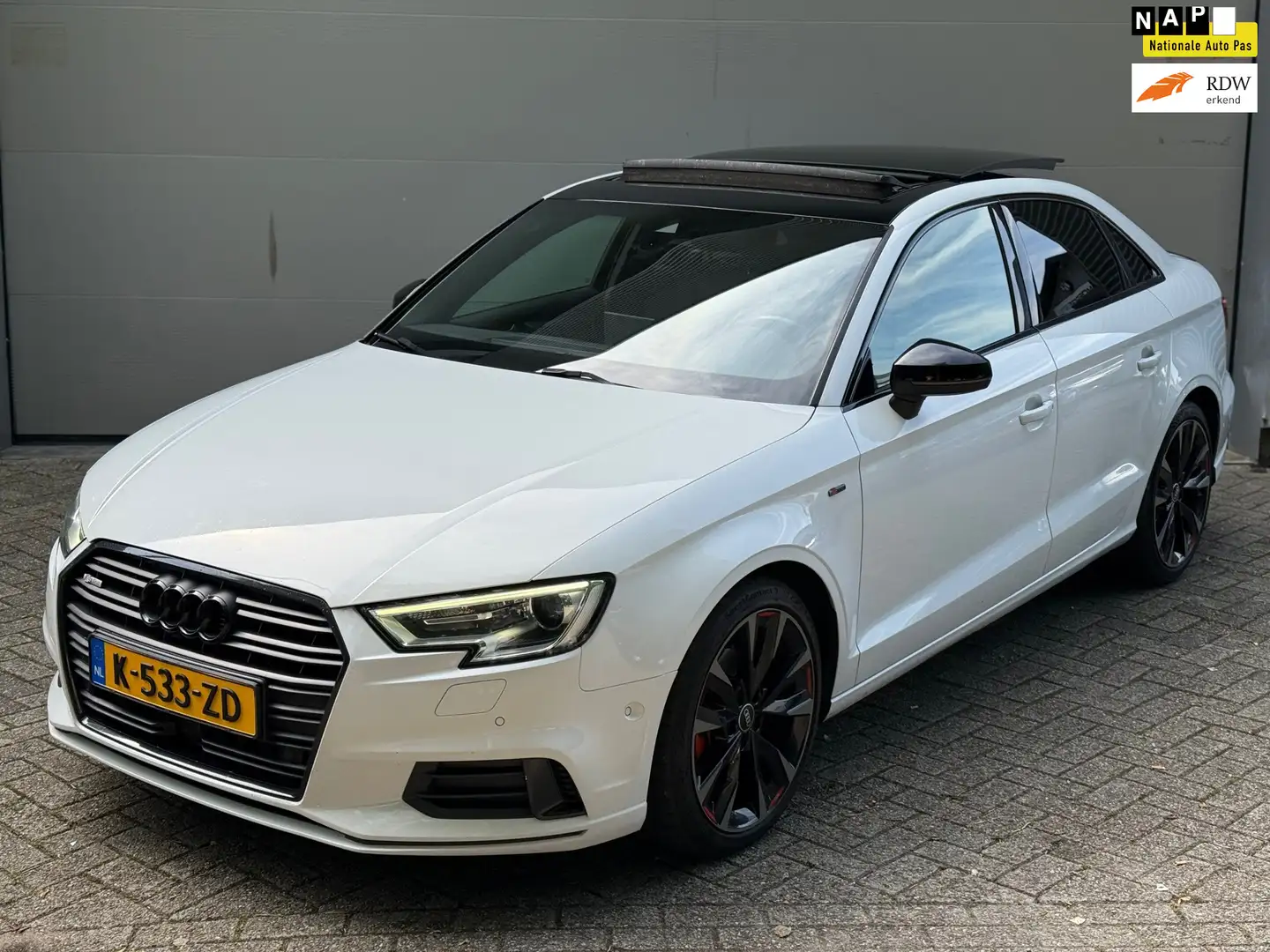 Audi A3 Limousine 2.0 TDI Sport Pro Line S l Pano l Virtua Blanc - 1