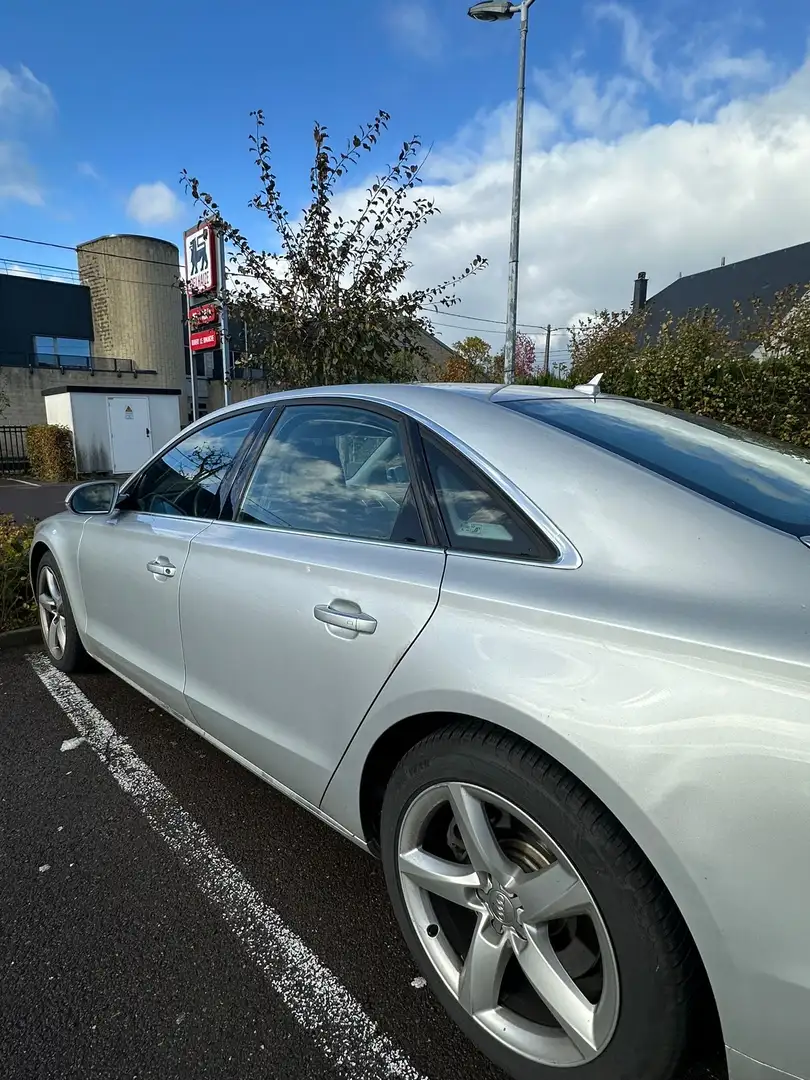 Audi A8 4.2 TDi V8 Quattro Tiptronic - 2