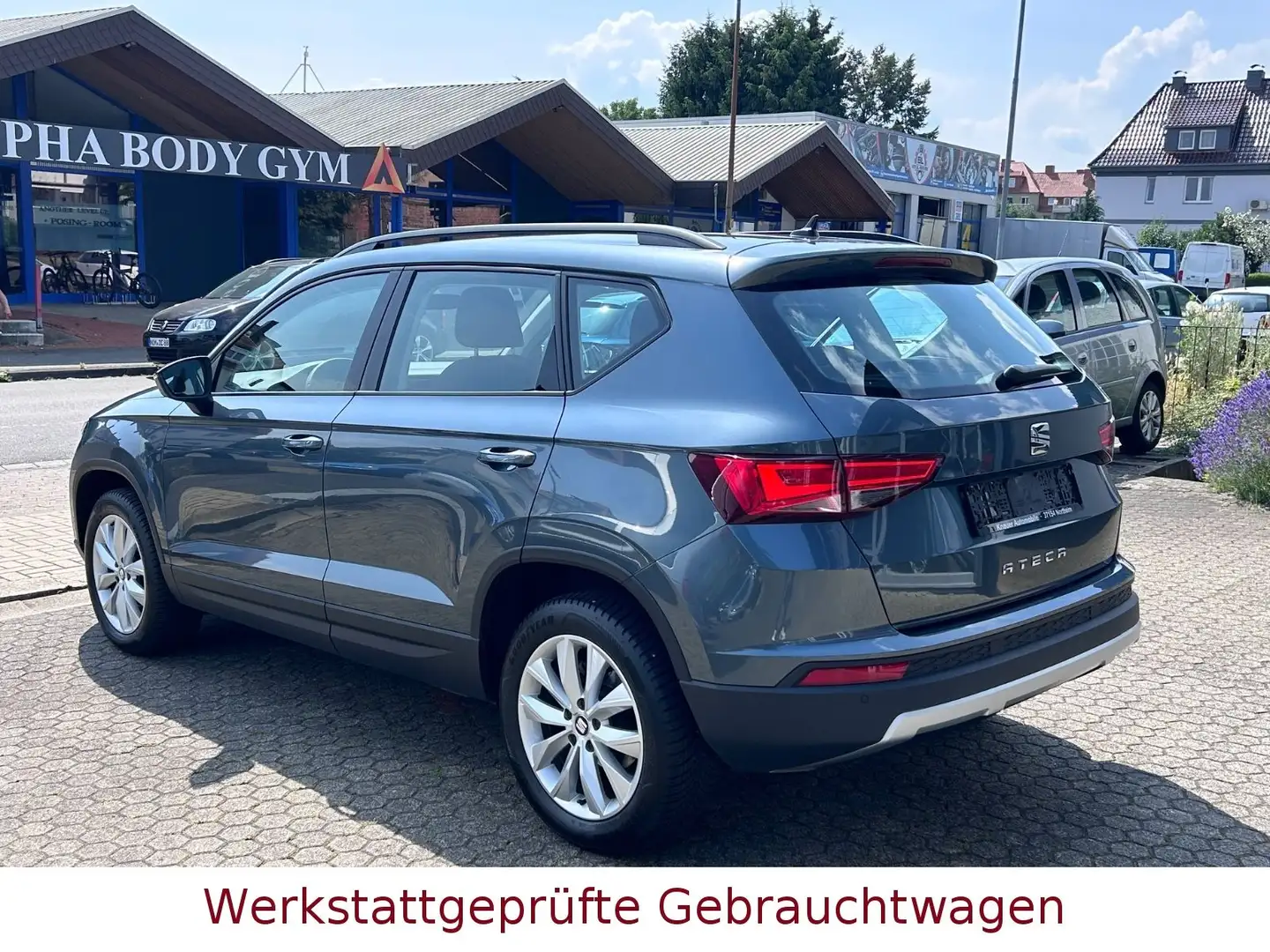 SEAT Ateca Style*LED*BEATS*NAVI*AHK* Grau - 2