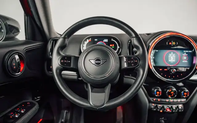 Mini Countryman view 14