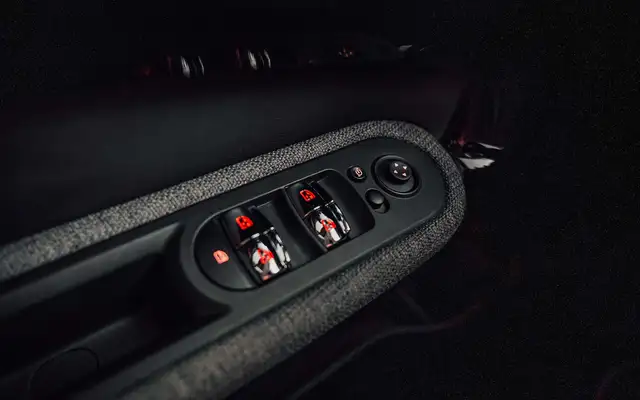 Mini Countryman view 11