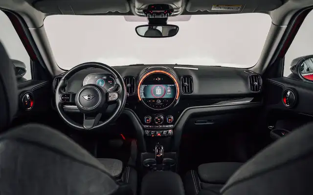 Mini Countryman view 13