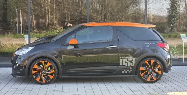 Citroen DS3 view 4
