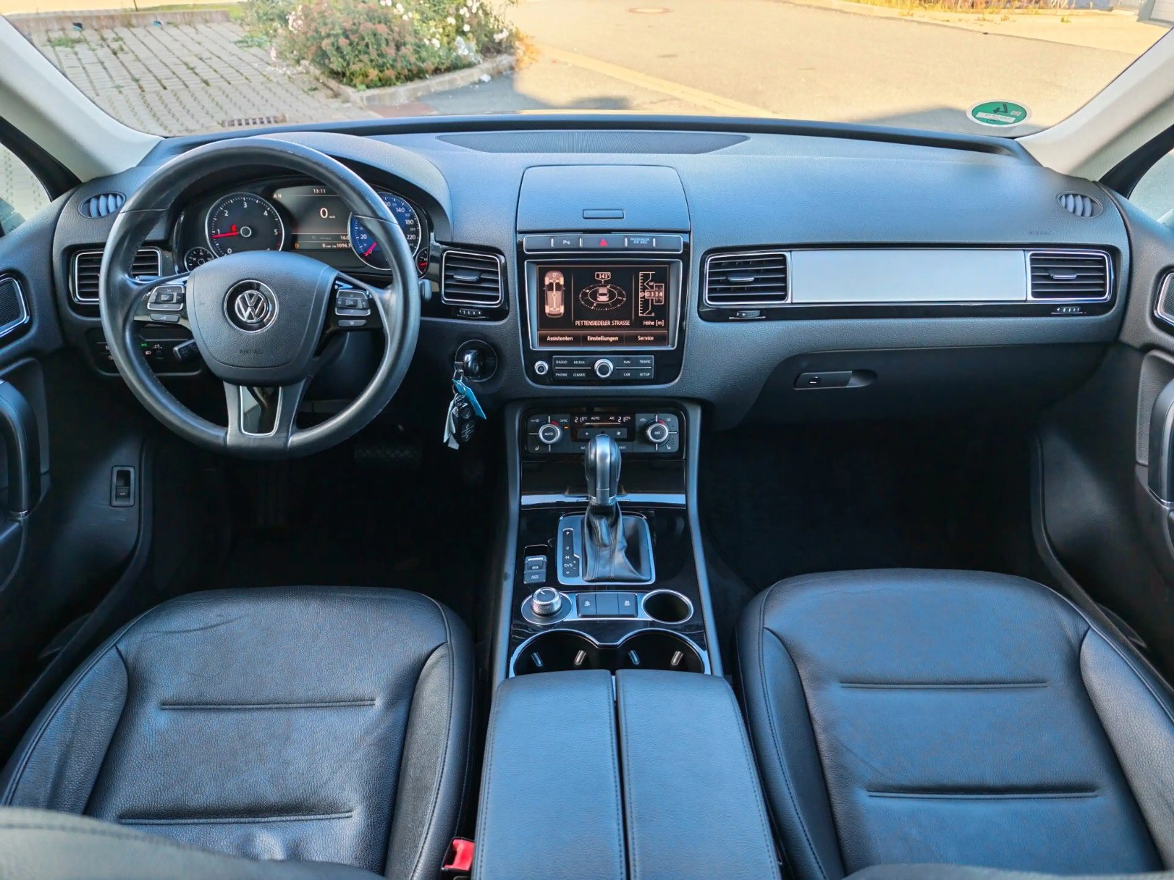 Volkswagen Touareg V6 TDI BMT 4Motion AHK 1,Hand TÜV Neu — photo 11