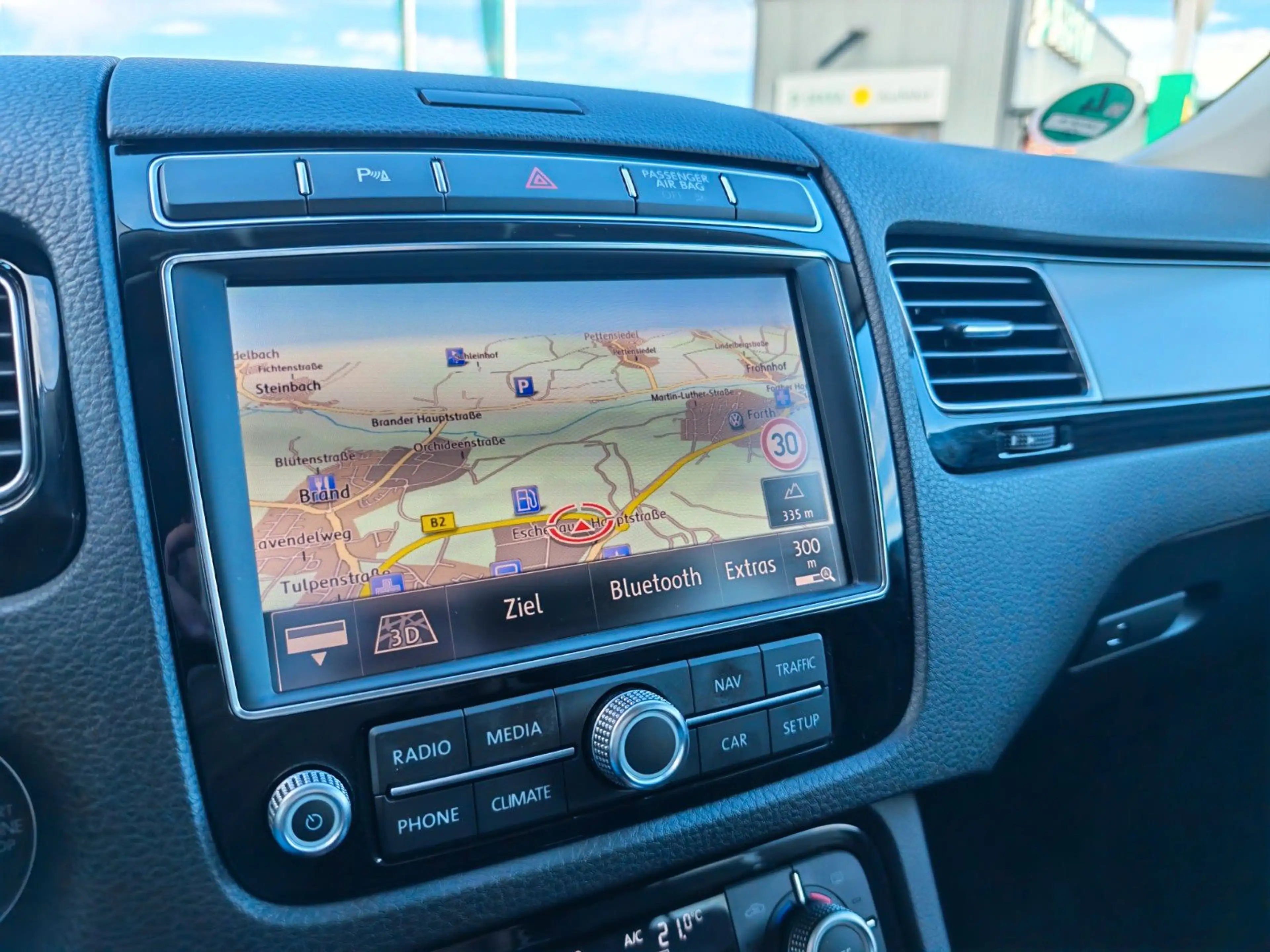 Volkswagen Touareg V6 TDI BMT 4Motion AHK 1,Hand TÜV Neu — photo 12