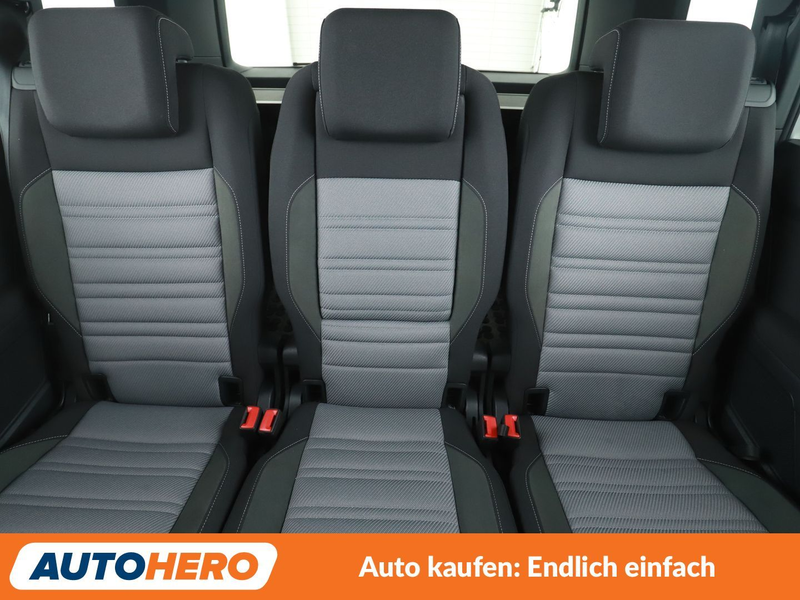 Volkswagen Touran 1.8 TSI Highline BlueMotion Tech Aut.*CARPLAY*PDC* — photo 15