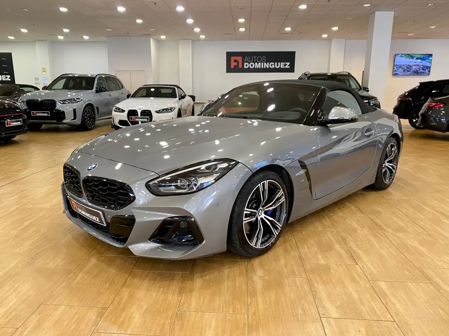 BMW Z4 M40i Grau - 2