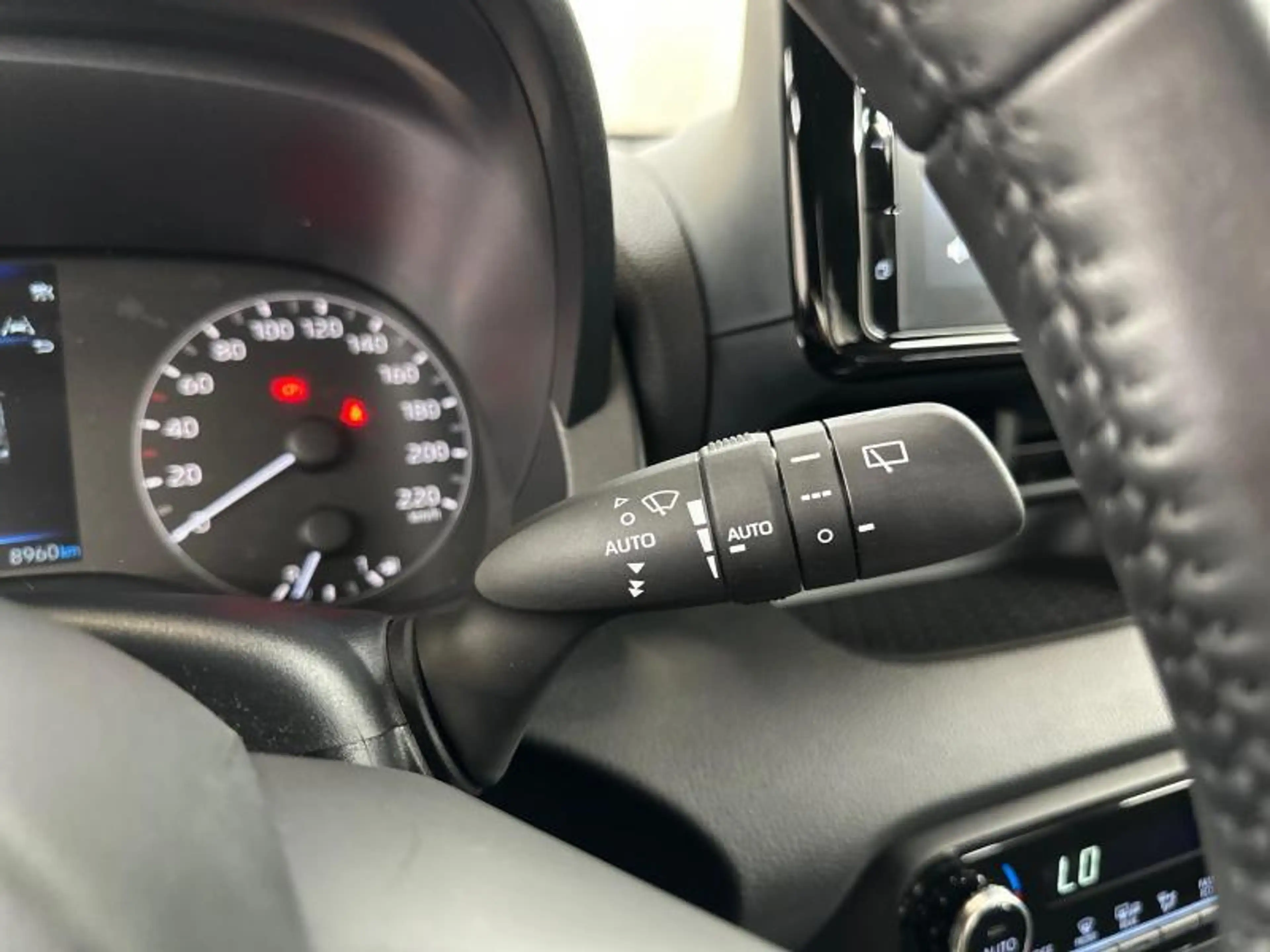 Toyota Yaris Dynamic — photo 21