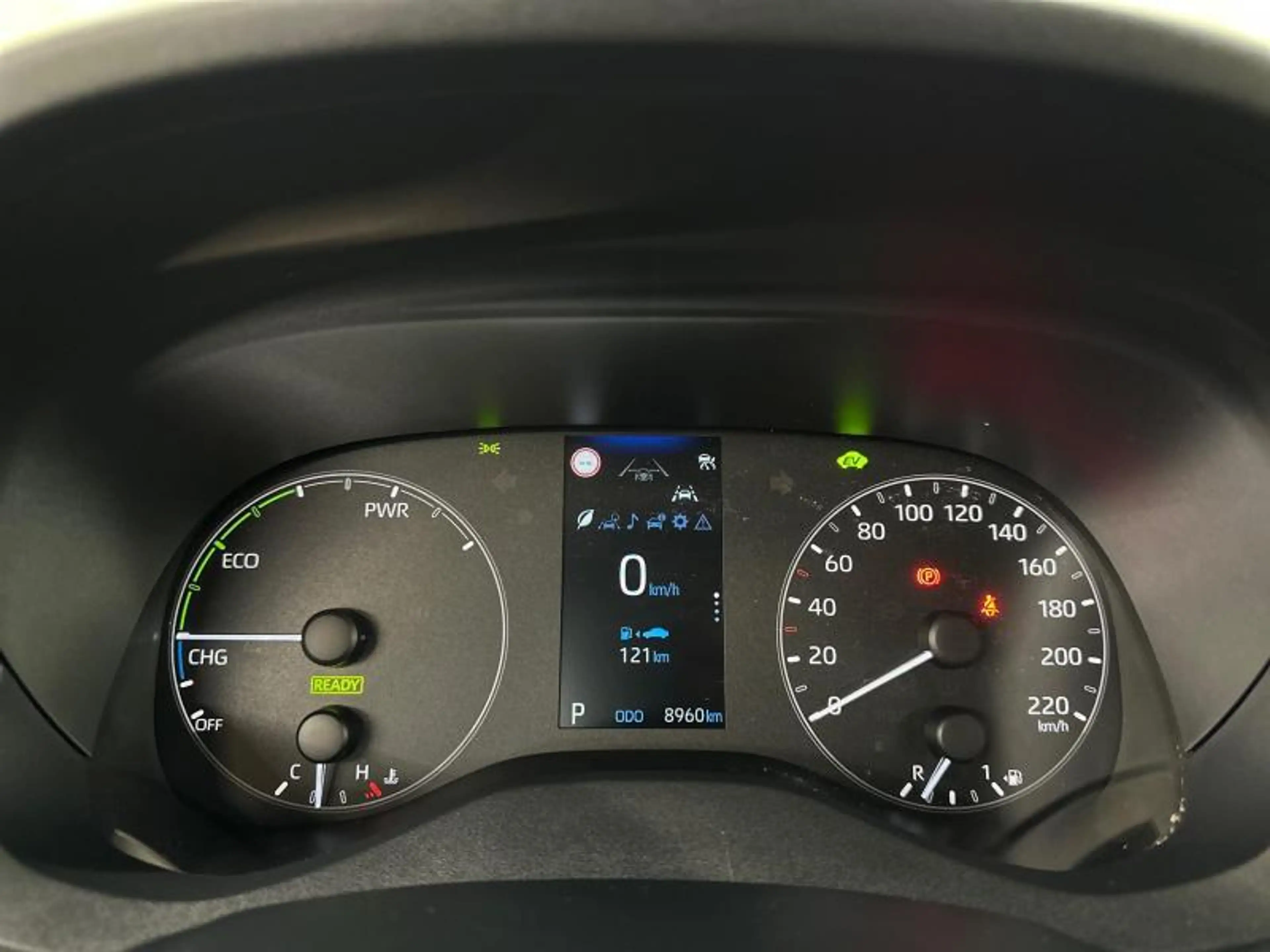 Toyota Yaris Dynamic — photo 12