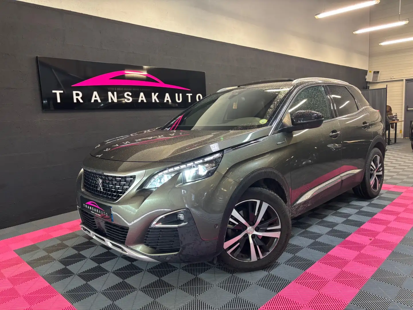 Peugeot 3008 3008 1.6 BlueHDi 120ch S\u0026amp;S BVM6 GT Line Brun - 1