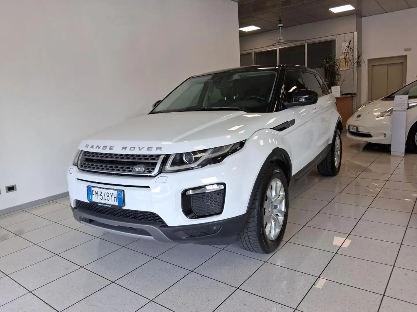 Land Rover Range Rover Evoque 2.0 TD4 150 CV 5p SE    SCONTO BLACK FRIDAY Wit - 1