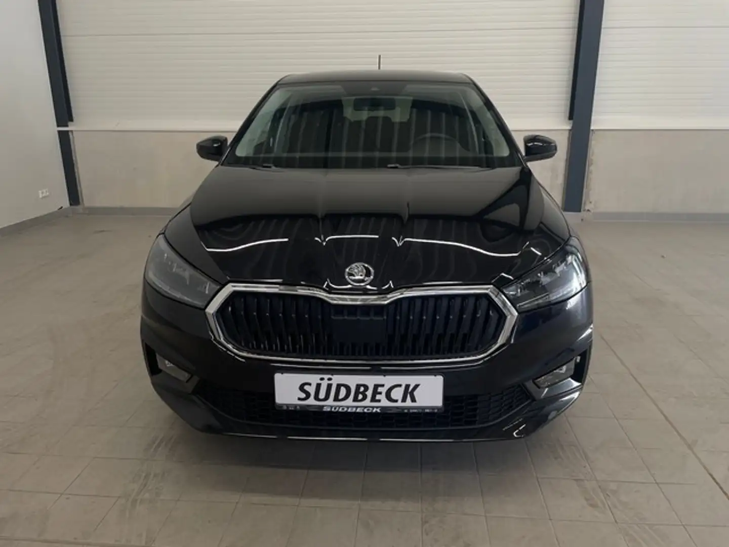 Skoda Fabia 1.0 TSI Ambition APP+LANE Schwarz - 2