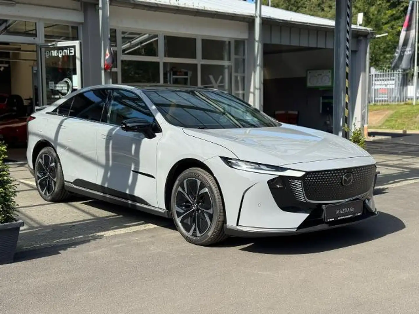 Mazda 6e Takumi Plus - Vollausstattung - Teilleder, Sony, 3 Grau - 2