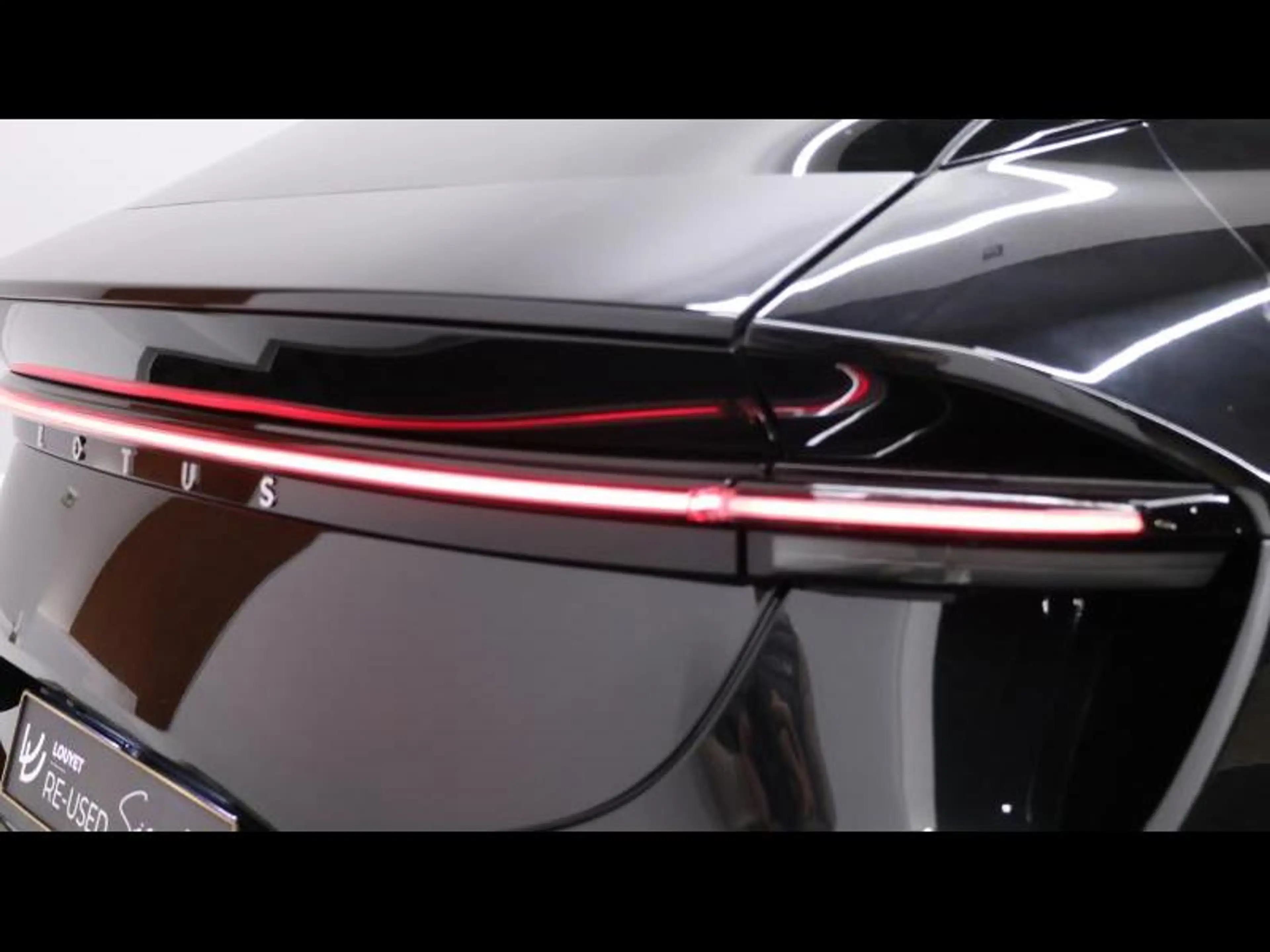 Lotus Eletre R 918ch — photo 11