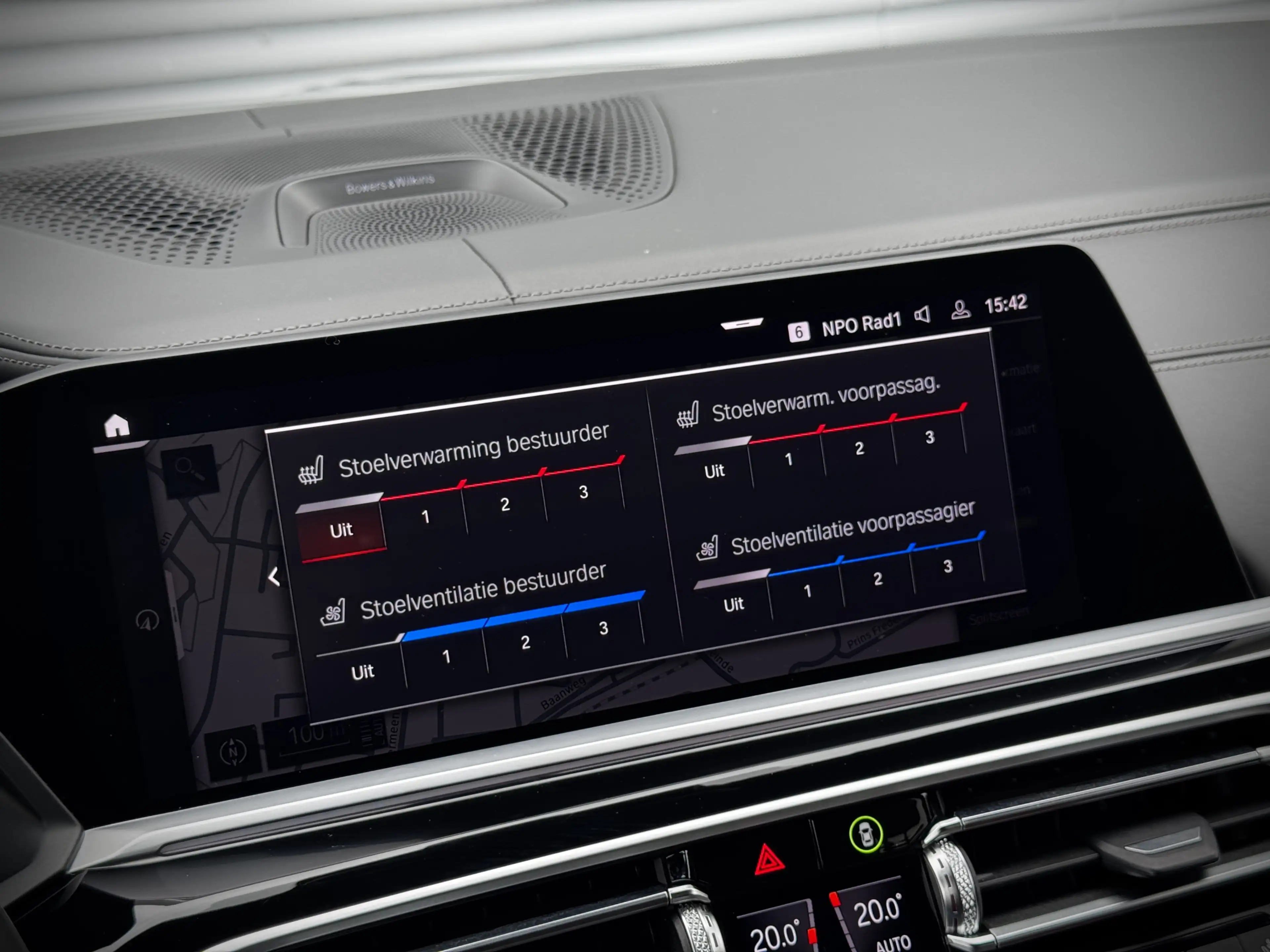 BMW X7 M50i xDrive | Full Option | Pano | B&W | Laser | M — photo 21