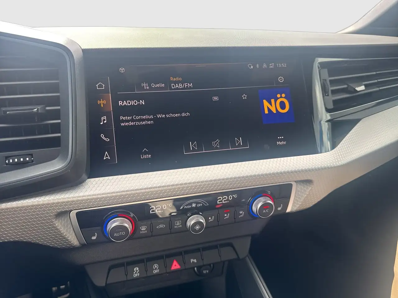 Audi A1 30 TFSI intense 14