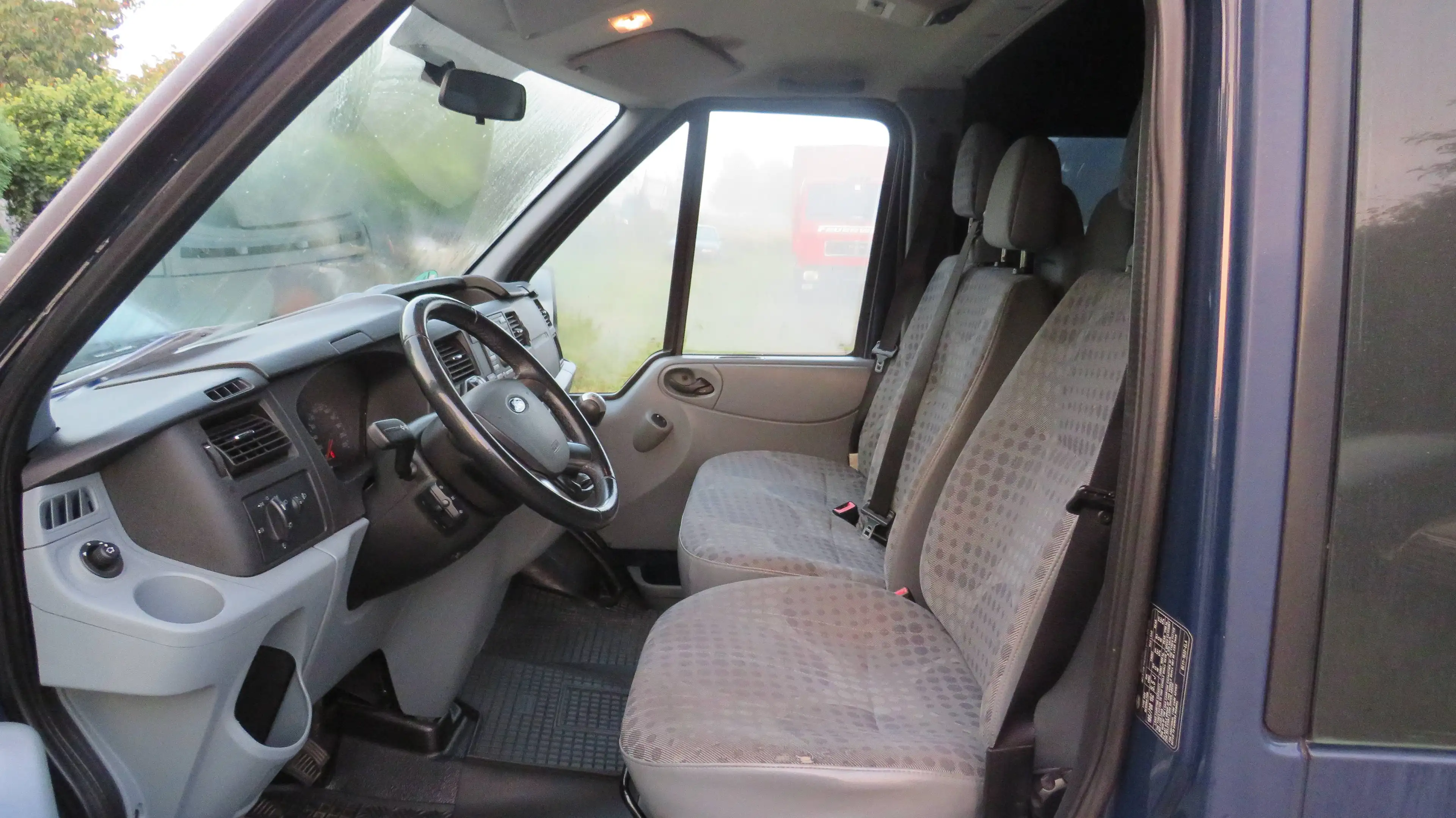 Ford Transit FT 300 L Trend 9 Sitzer AHK Klima,Tempomat Hoch und Lang — photo 9