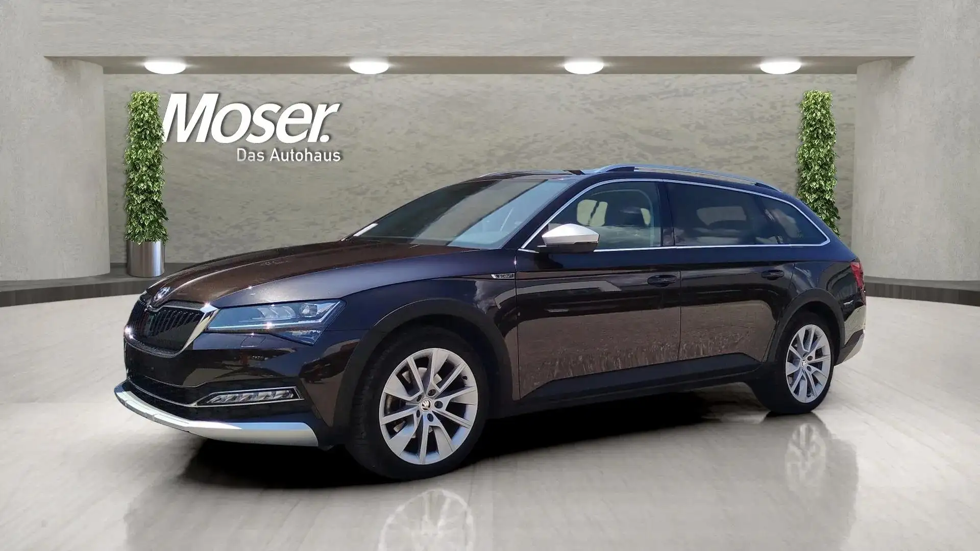 Skoda Superb Superb Wagon 2.0 tdi evo Scout 4x4 200cv dsg Brun - 1