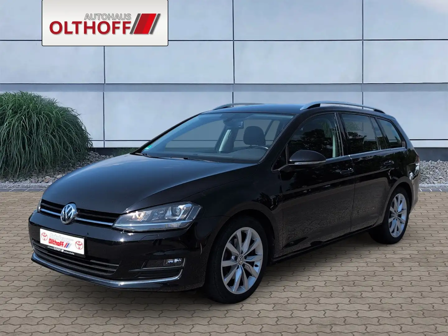 Volkswagen Golf Variant Highline BMT Schwarz - 1