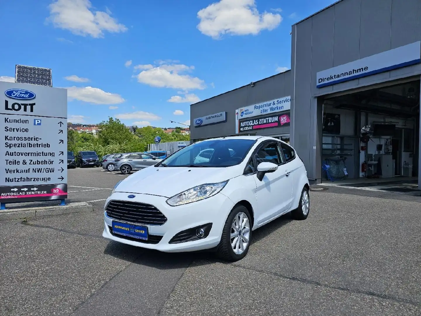 Ford Fiesta Titanium Benzin *KLIMA*SHZ*WINPAK*TEL*USB Blanc - 2