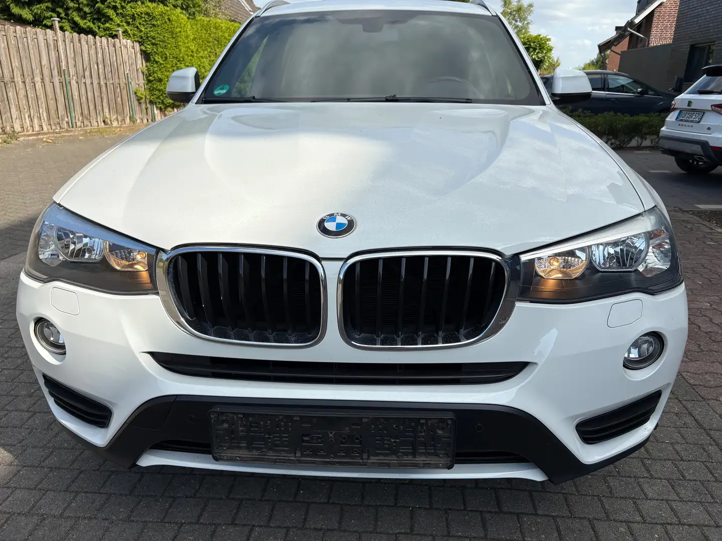 BMW X3 X3 Diesel xDrive20d xLine, HUD, 1. Hand, Checkheft Weiß - 2