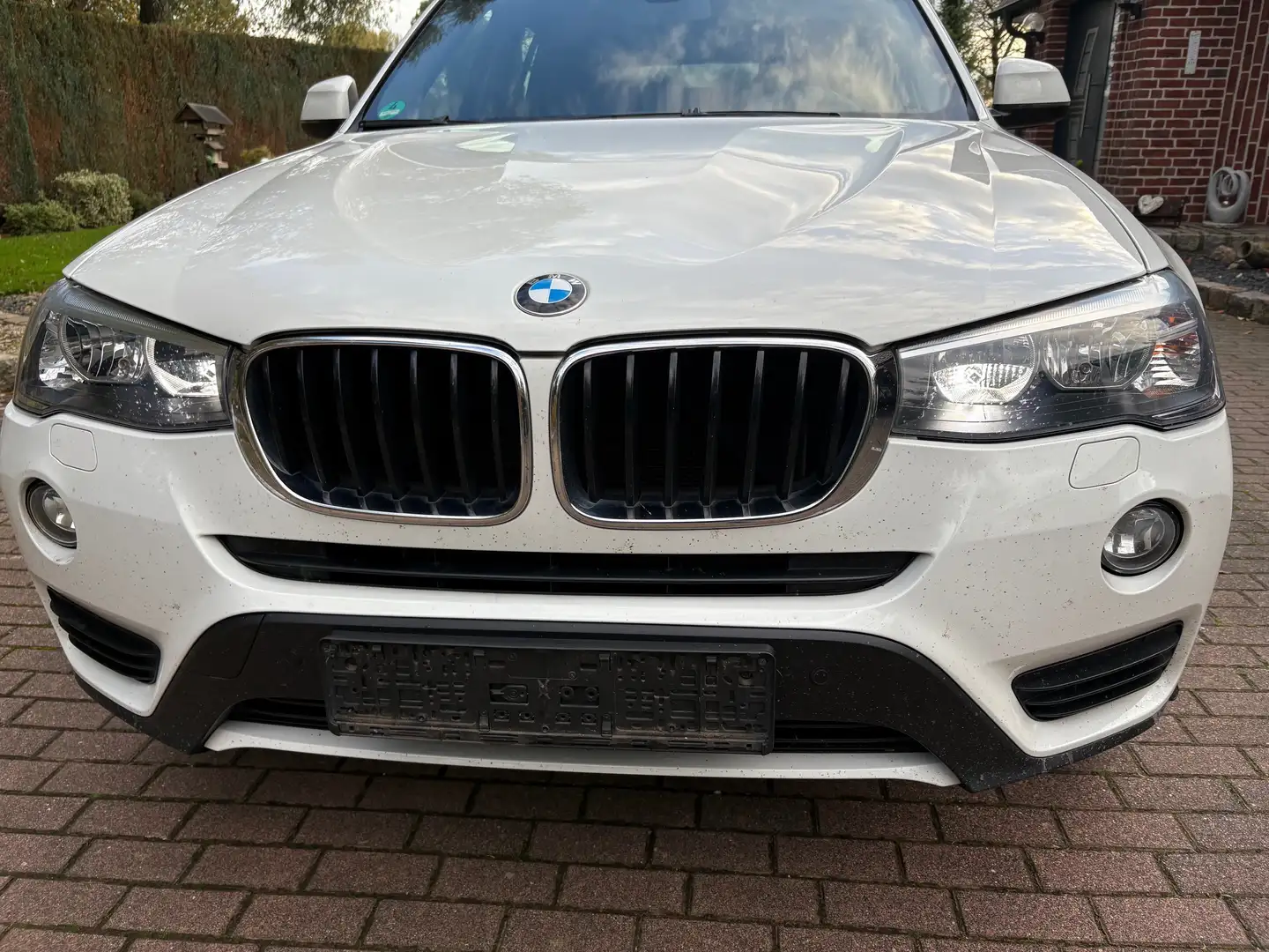 BMW X3 X3 xDrive20d xLine, HUD, 1. Hand, Scheckheft Weiß - 2