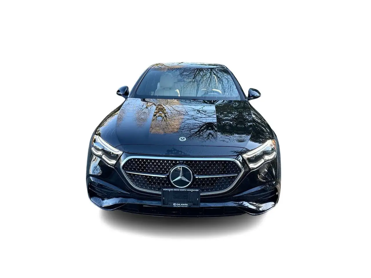 Mercedes-Benz E-Class снимка Mercedes-Benz E-Class