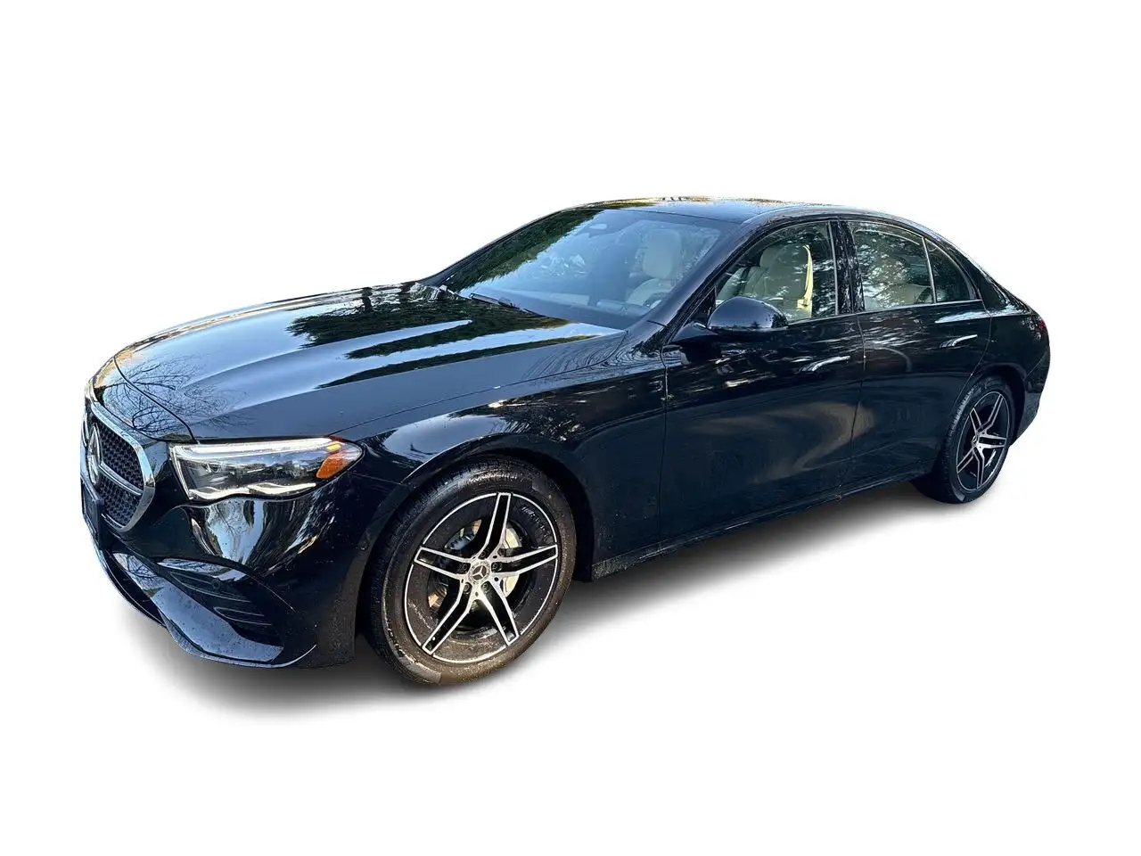 Mercedes-Benz E-Class снимка Mercedes-Benz E-Class