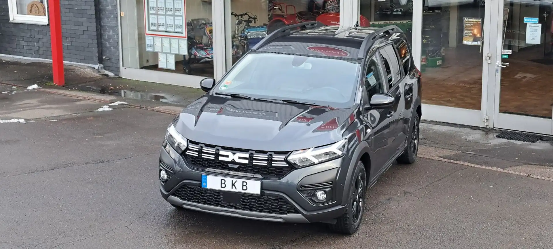 Dacia Jogger noch Neuwagengarantie! LED Nav Kam Winter Grigio - 1