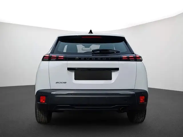 Peugeot 2008 view 3