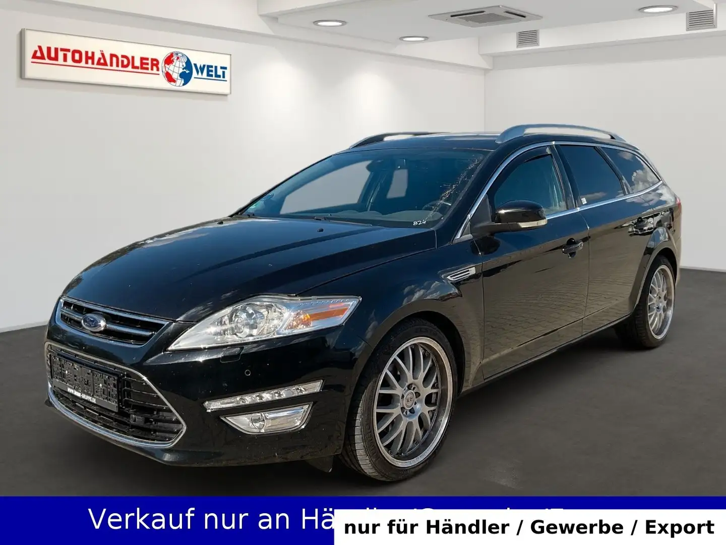 Ford Mondeo Kombi 2.0 EB Titanium Automatik Černá - 1