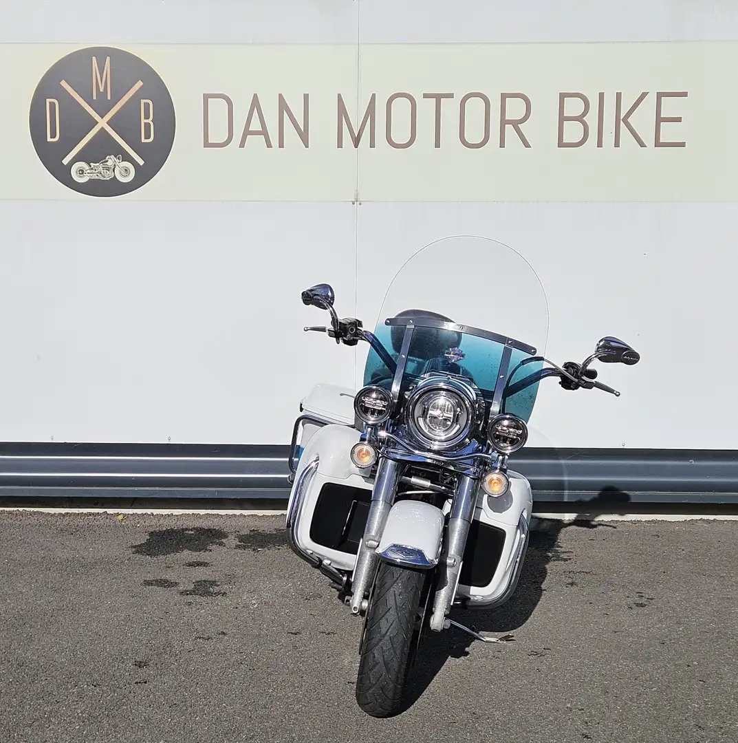 Harley-Davidson Road King Blanc - 2