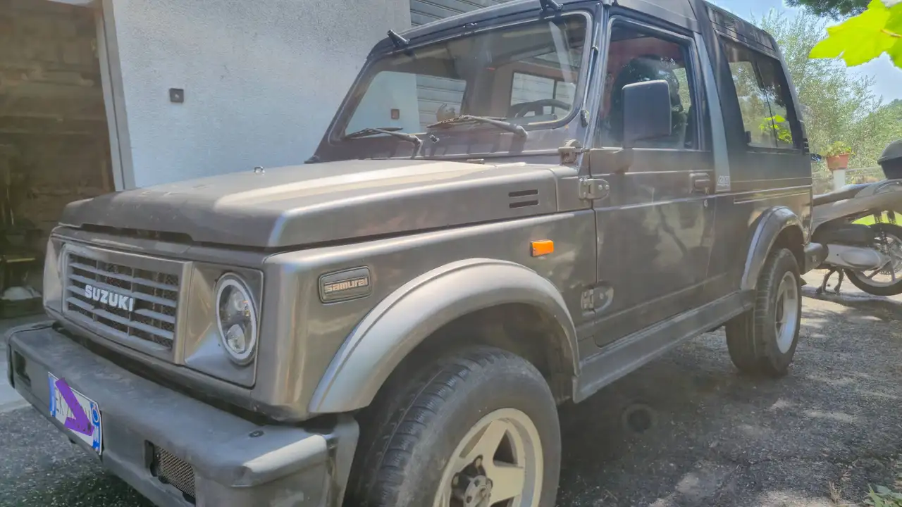 Suzuki Samurai Hard Top P.L. 1.3 JHT De Luxe, foto 7