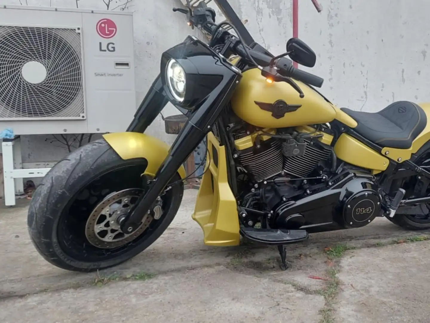 Harley-Davidson Fat Boy Galben - 1